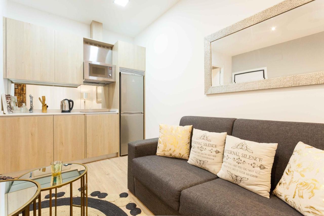 For You Rentals Puerta Del Sol Apartments Temporal Pre10B マドリード エクステリア 写真